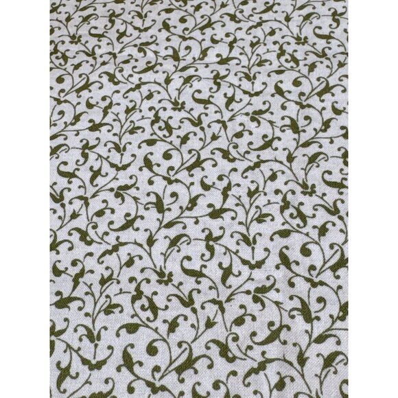 Laurel By Crystal Stitched Green Vine Cotton Fabric 10" x 38" Sewing Quilting Ma - Picture 1 of 5
